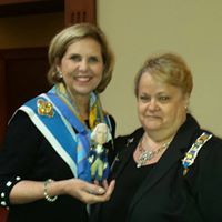 Mary Crist