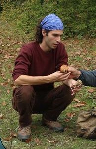 Виктор Папаја