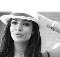 ليلى الكلمات