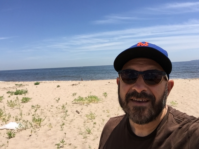 Goodreads profile picture for @mundo