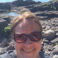 Michelle Candline