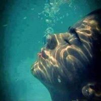 ابتسام محمود