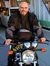 Lee Kaz...