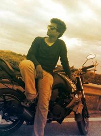 Vamshi Earamala