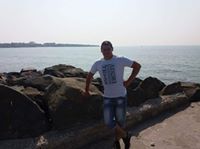 Слави Савчев