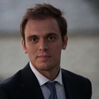 Dimitris Mantzos