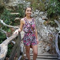 Поли Лазарова