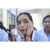 ขวัญพรทัศ ธนูสิงห์