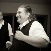 DerryDonovan MacLeoud