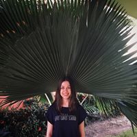 Юля Макогон