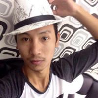 འཁྱུང་བདུས་ དབང་ཆེན།