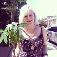 Lyndsay Mina