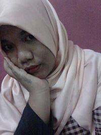 Dhesy Idris