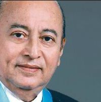 Juan Arnold Encomendero