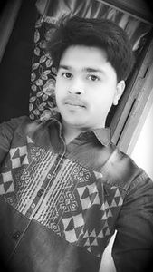 Moin Khan