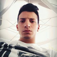 Νίκος Σημαιοφορίδης