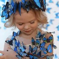 ඇගෙ සිනහව