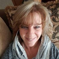 Julie Leonard