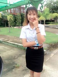 ฝนน้อย จะไปเหยียบดวงจันทร์