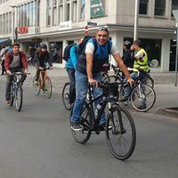 Милен Лазаров