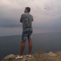 Максим Михайлов