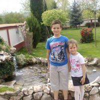 Любка Николова