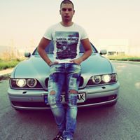 Никита Николов