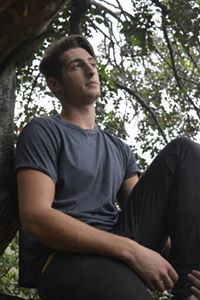 Βαγγέλης Καρατζόγλου