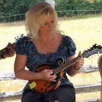 Shelley Richards