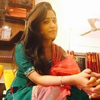 ऋचा पाठक