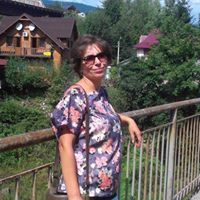 Леся Іванічок