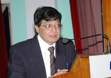 Prof Vinod Huria