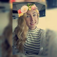 Clara Tüschenbönner