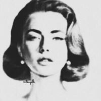 صاحبة الامتياز