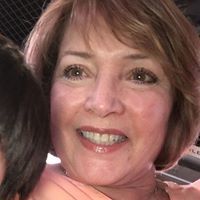 Betsy Skszek
