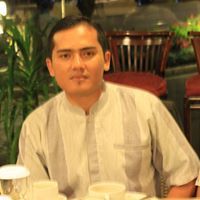 Aris Iskandar