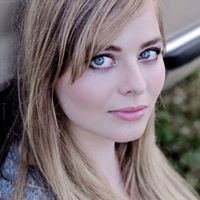 Eva Mikelj