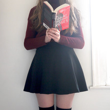 - ̗̀ Lauren  ̖́-