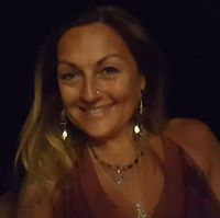 ursula revelle-scully