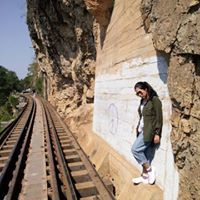 วราภรณ์ เป็นคนตลก