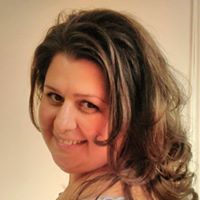 Силвия Маринова