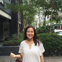 Lily Ghazali