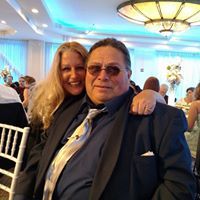 Laurie Wolfrom Flores