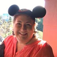 Lisa D Belcher