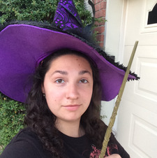 Morgan (youarethelibrarian)