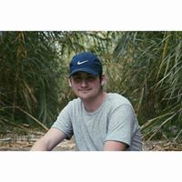 Γιουλιάν Μπούζι