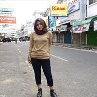 Riska Lubis