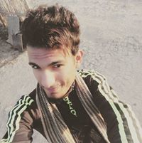 الشاعر التميمي