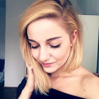 Julia Theus
