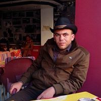 بشير العوارى